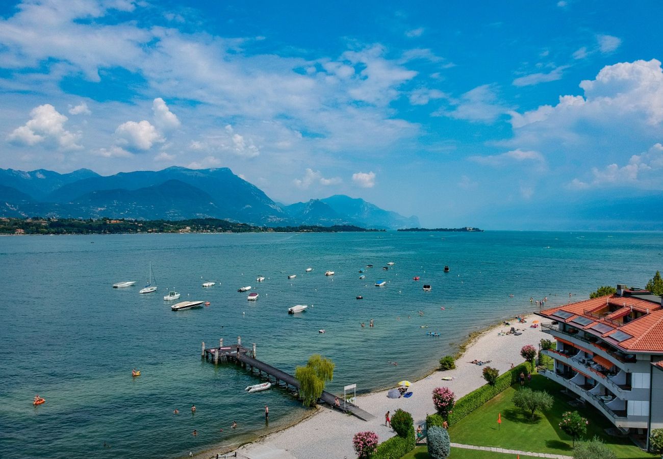 Appartamento a Manerba del Garda - Sogno del Lago: appartamento fronte spiaggia