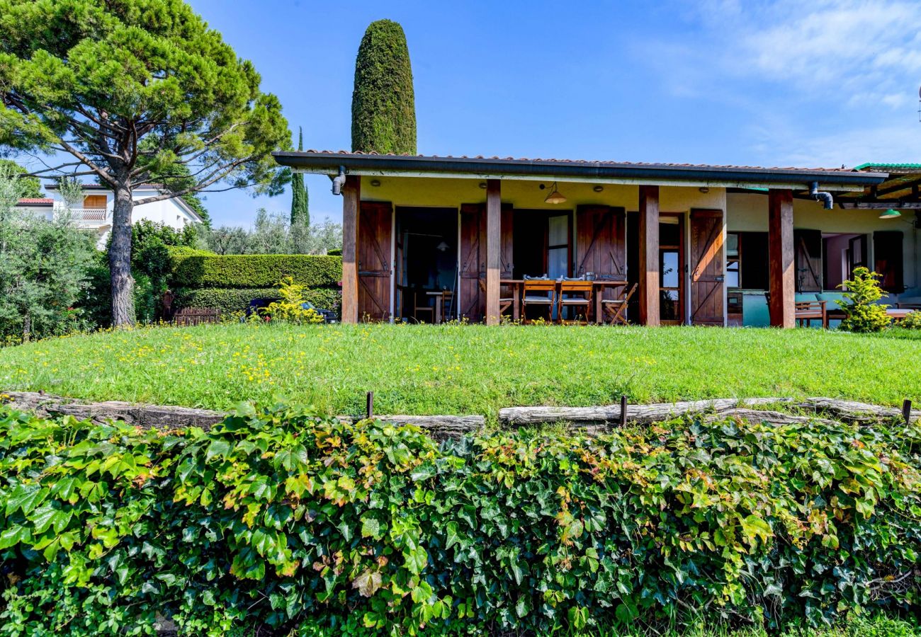 Villa a Manerba del Garda - Villa Silva, con magnifica vista lago