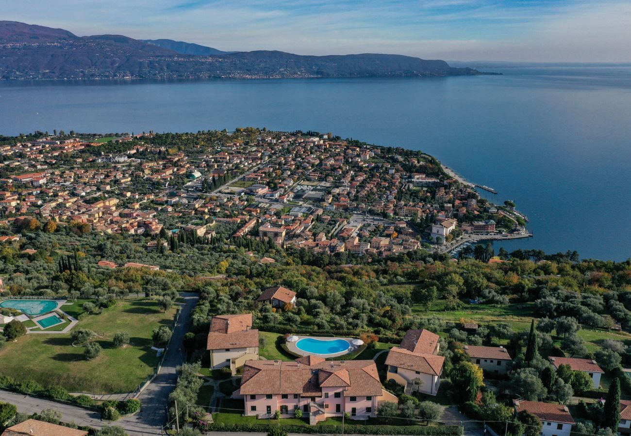 Appartamento a Toscolano-Maderno - Happiness: con piscina e vista lago