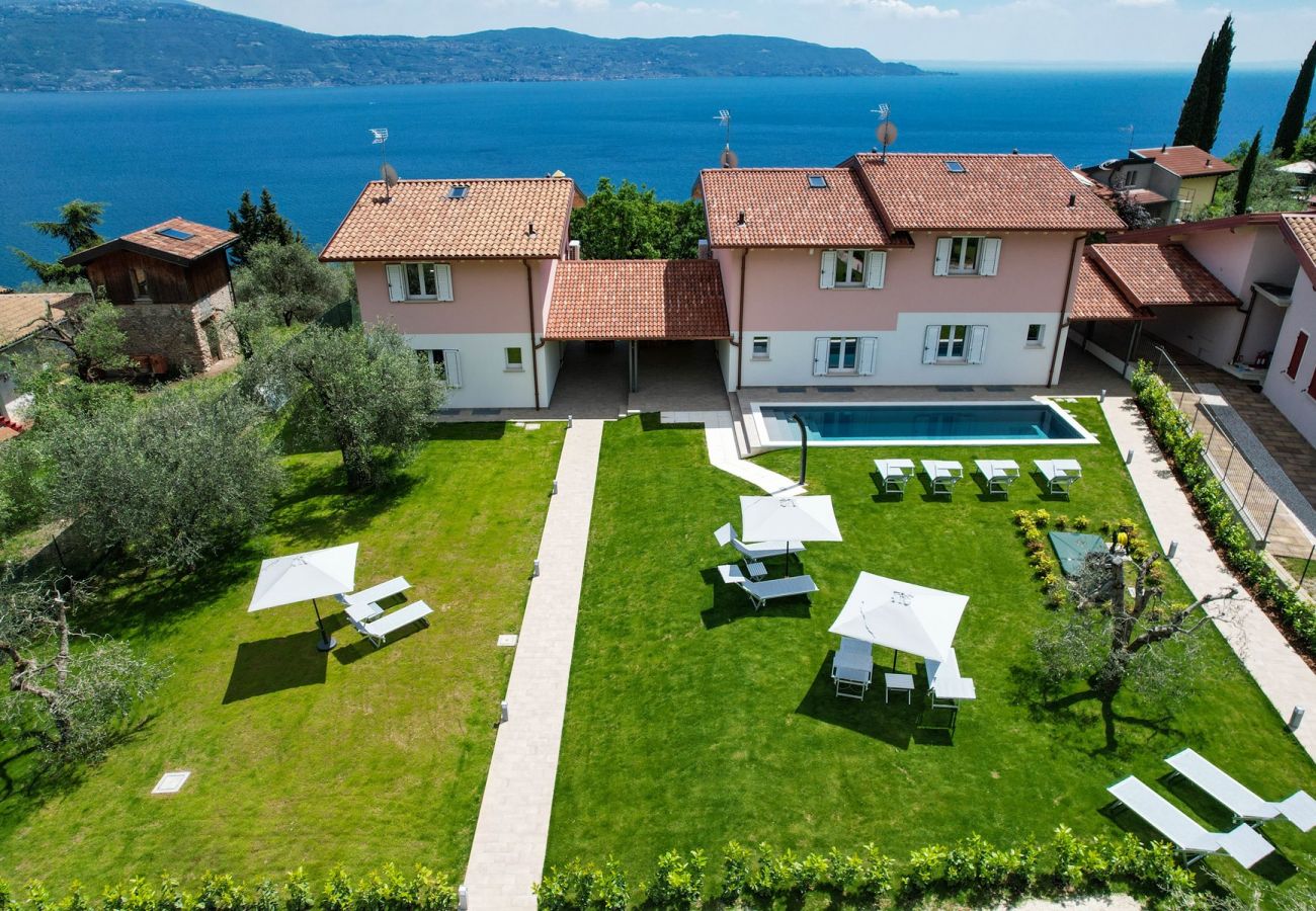 Villa a Toscolano-Maderno - Le Casette - Leccino con vista lago, piscina e jacuzzi