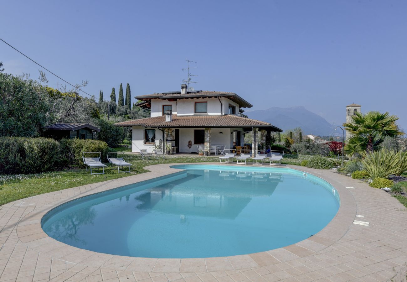 Villa a Manerba del Garda - Villa di Lusso Oleander con piscina privata