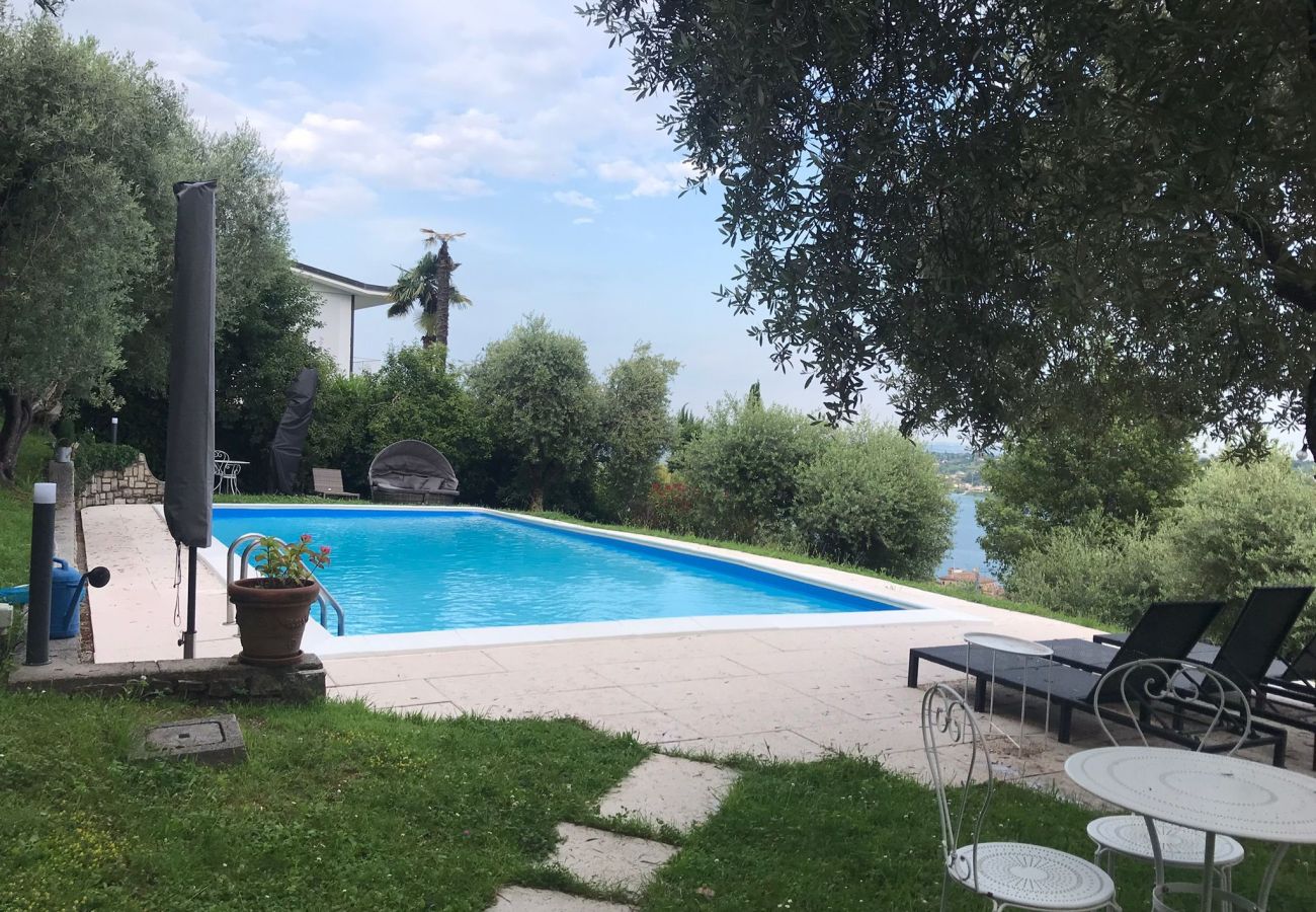 Villa a Salò - Villa Cuore con vista lago e piscina privata