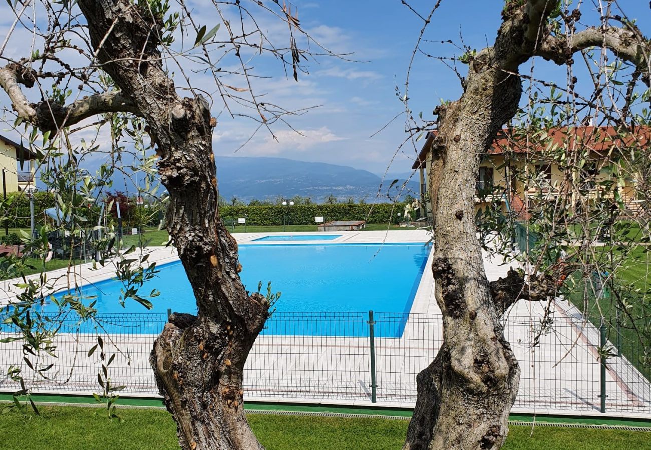 Appartamento a Puegnago sul Garda - Casa sulla collina con vista lago