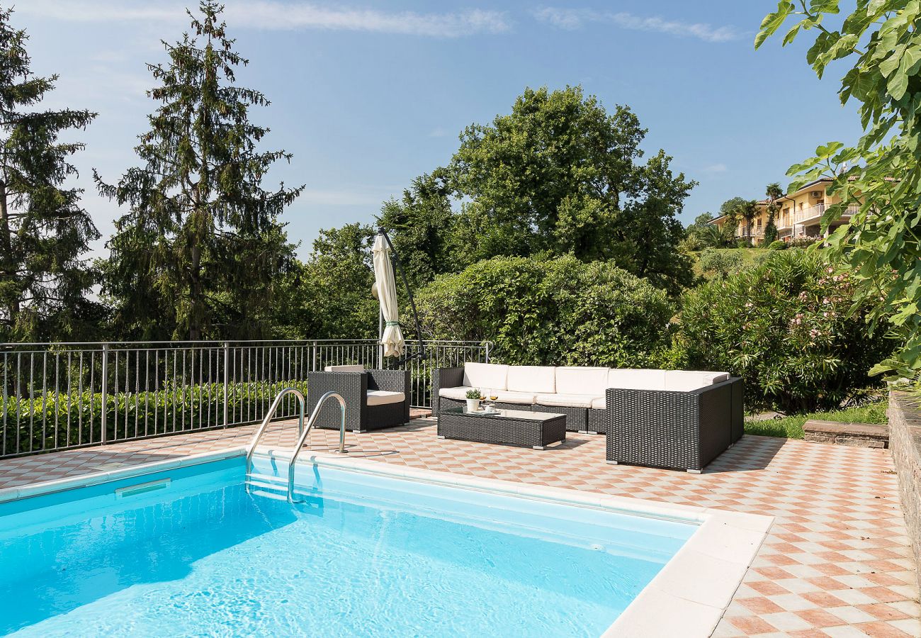 Villa a Villanuova sul Clisi - Villa Montagne e Lago con vista spettacolare e piscina privata