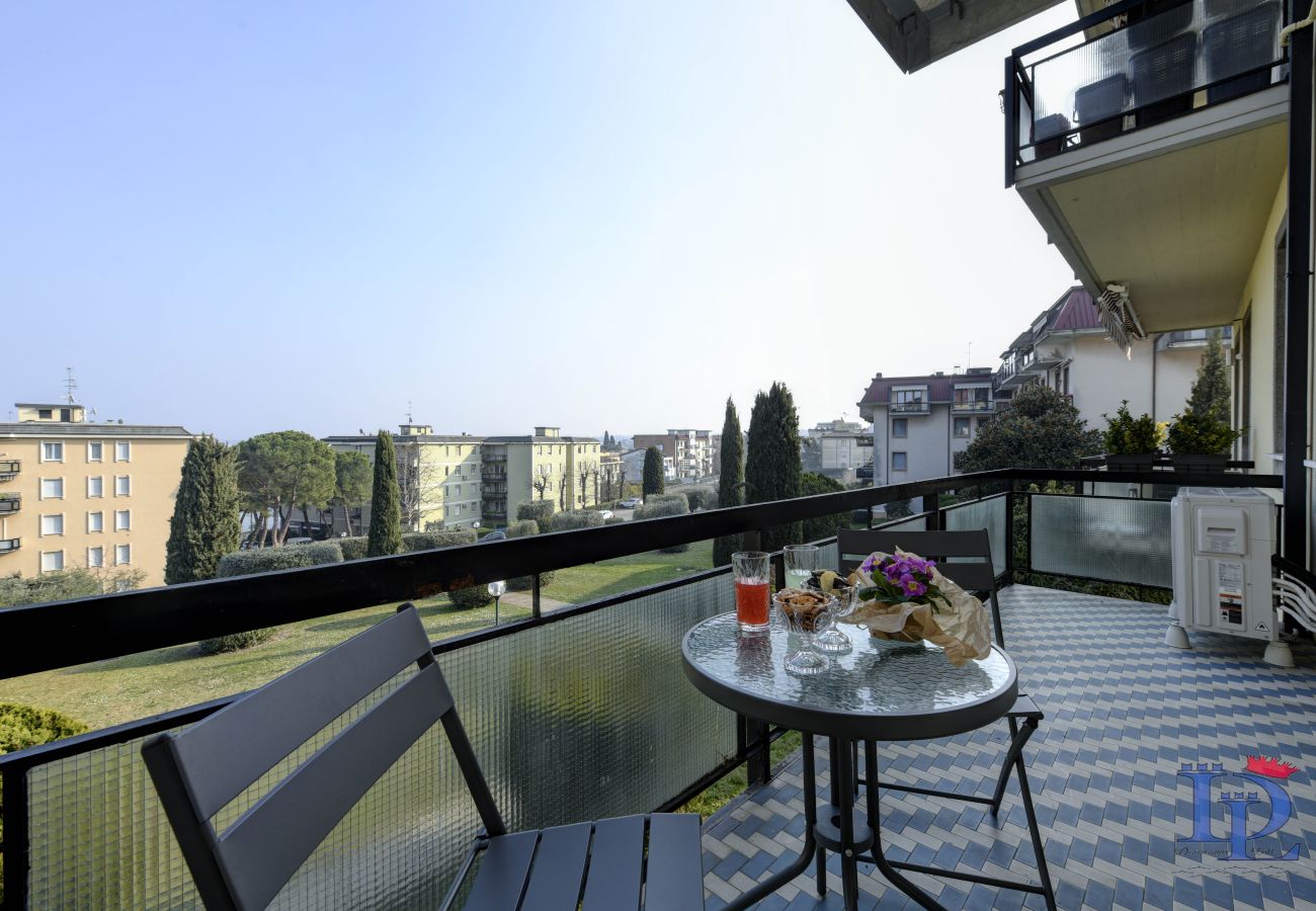 Appartamento a Desenzano del Garda - Desenzanoloft : Elegance  CIN IT017067C2QY73H3YF