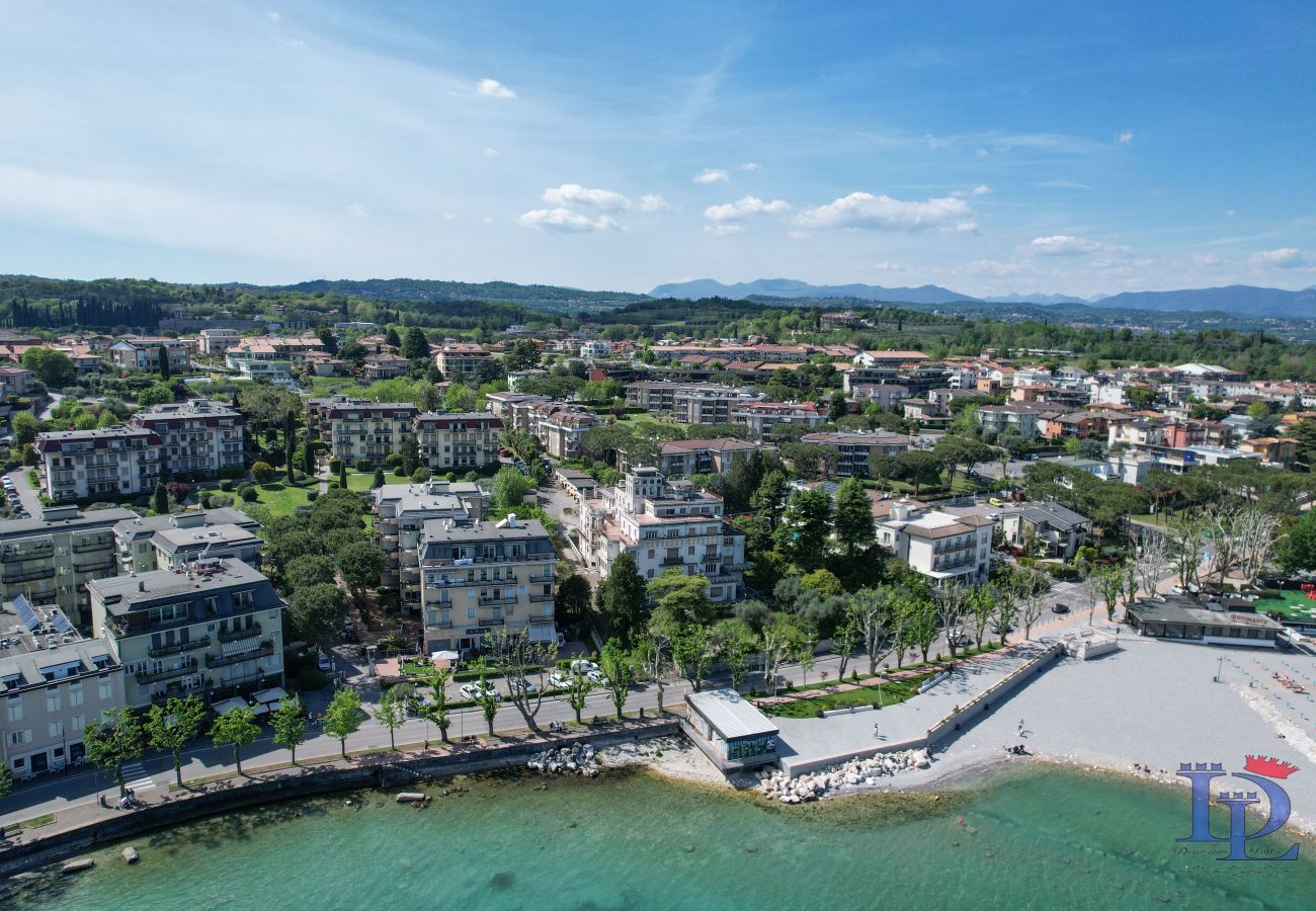 Appartamento a Desenzano del Garda - Desenzanoloft : Elegance  CIN IT017067C2QY73H3YF