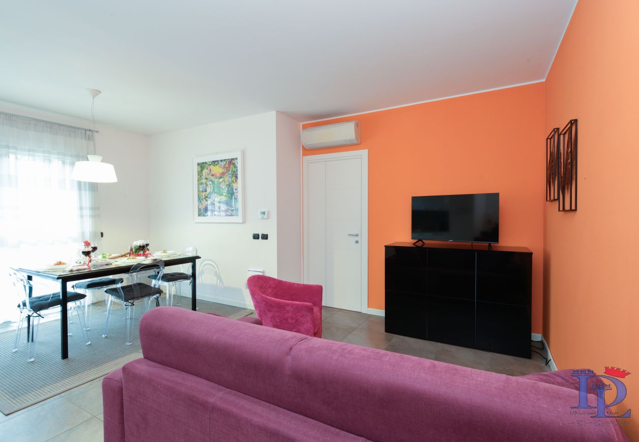 Appartamento a Desenzano del Garda - Desenzanoloft Rosa dei Venti CIN  IT017067C2EKZGQQ95