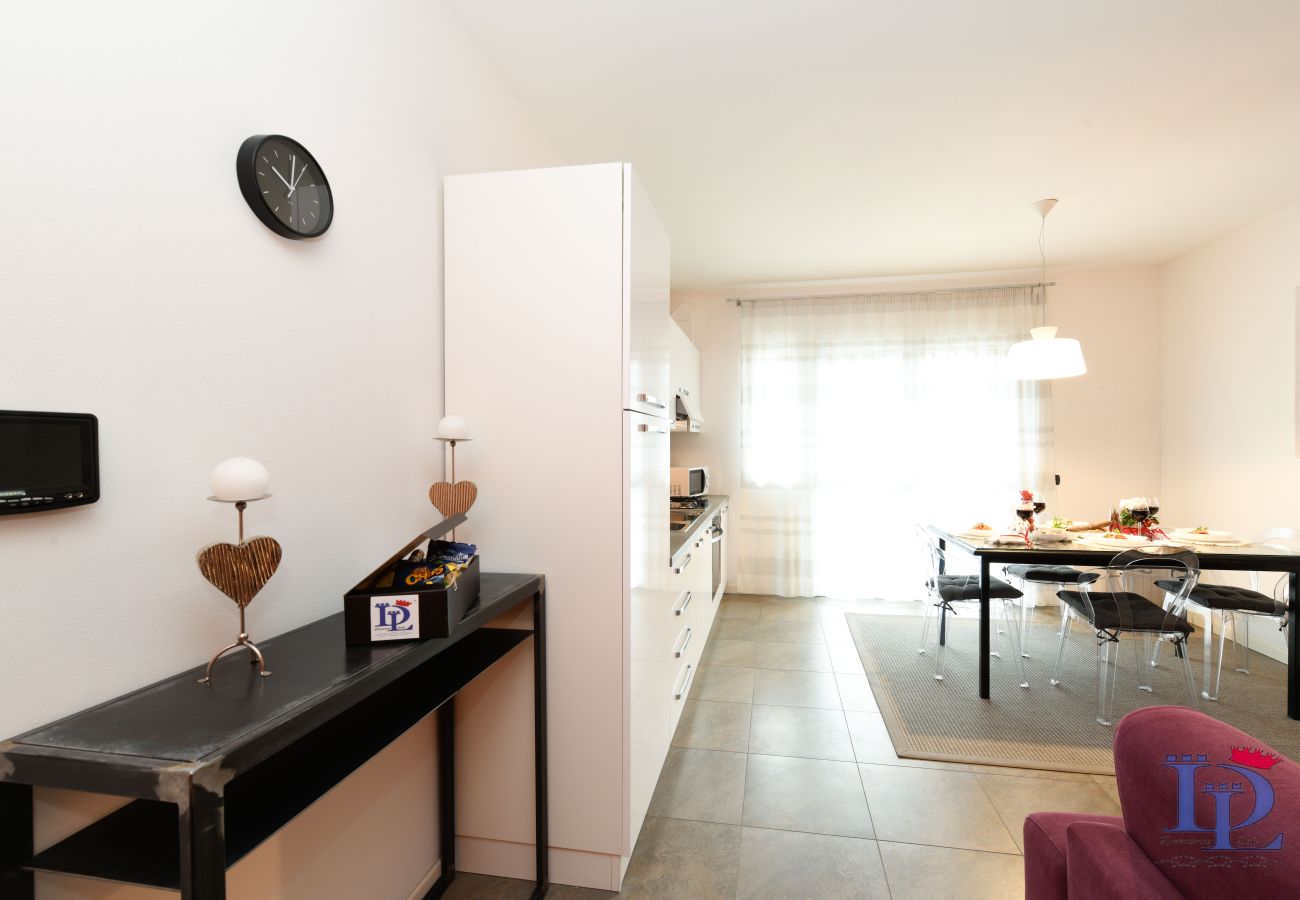 Appartamento a Desenzano del Garda - Desenzanoloft Rosa dei Venti CIN  IT017067C2EKZGQQ95