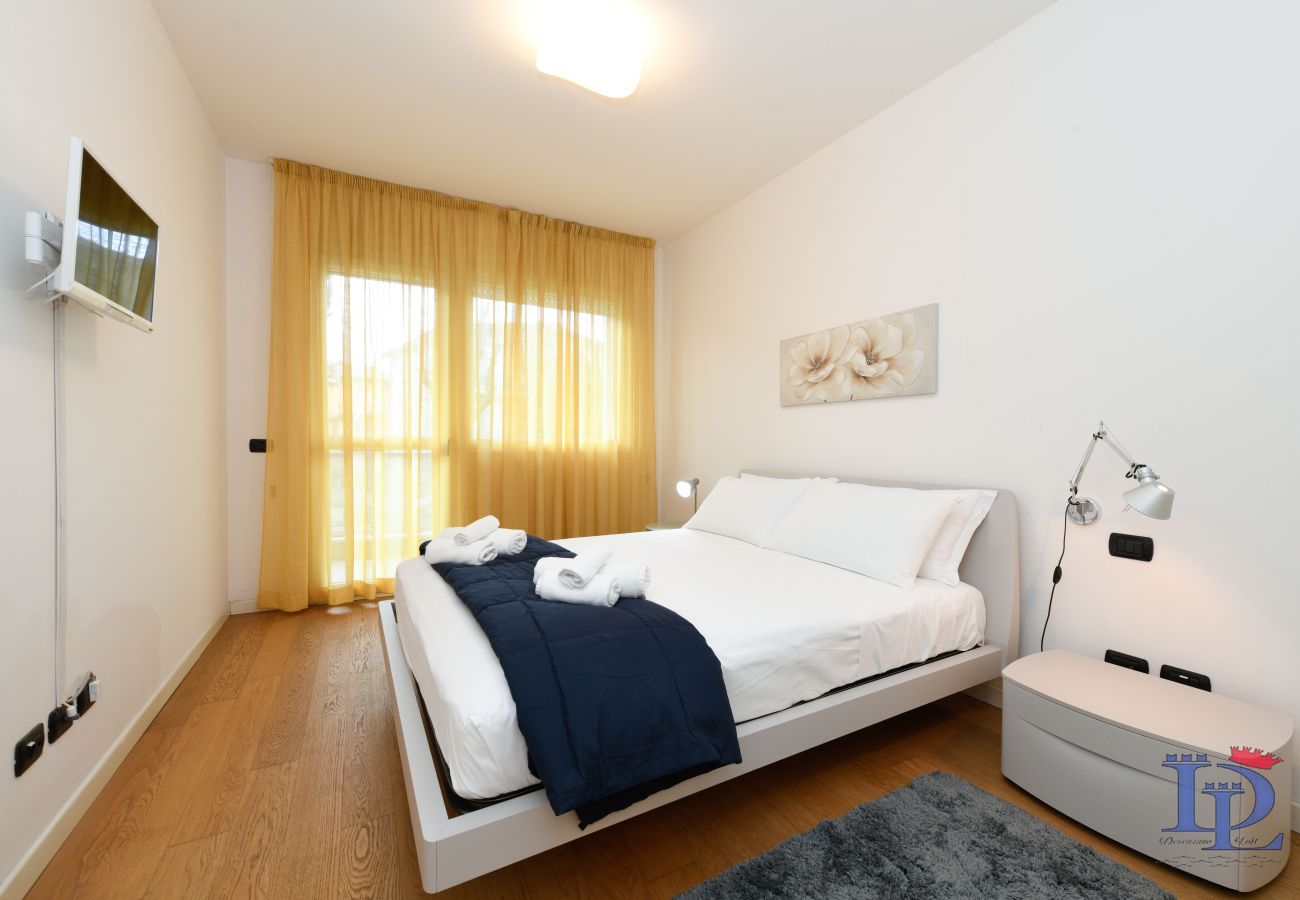 Appartamento a Desenzano del Garda - Desenzanoloft Rosa dei Venti CIN  IT017067C2EKZGQQ95