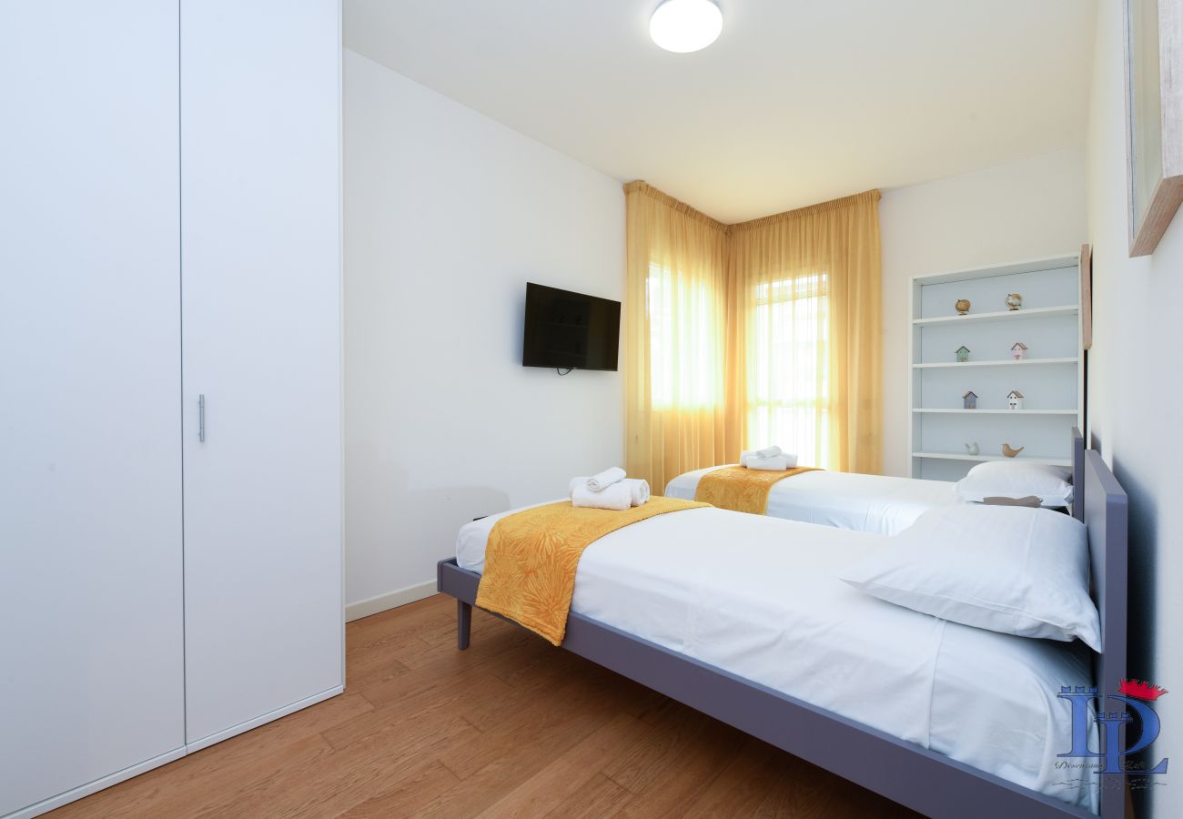 Appartamento a Desenzano del Garda - Desenzanoloft Rosa dei Venti CIN  IT017067C2EKZGQQ95