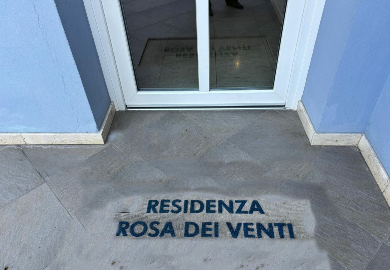 Appartamento a Desenzano del Garda - Desenzanoloft Rosa dei Venti CIN  IT017067C2EKZGQQ95