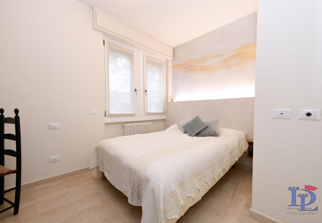 Appartamento a Desenzano del Garda - Desenzanoloft  Imperium apartment CIN IT017067C2V9S62EV6