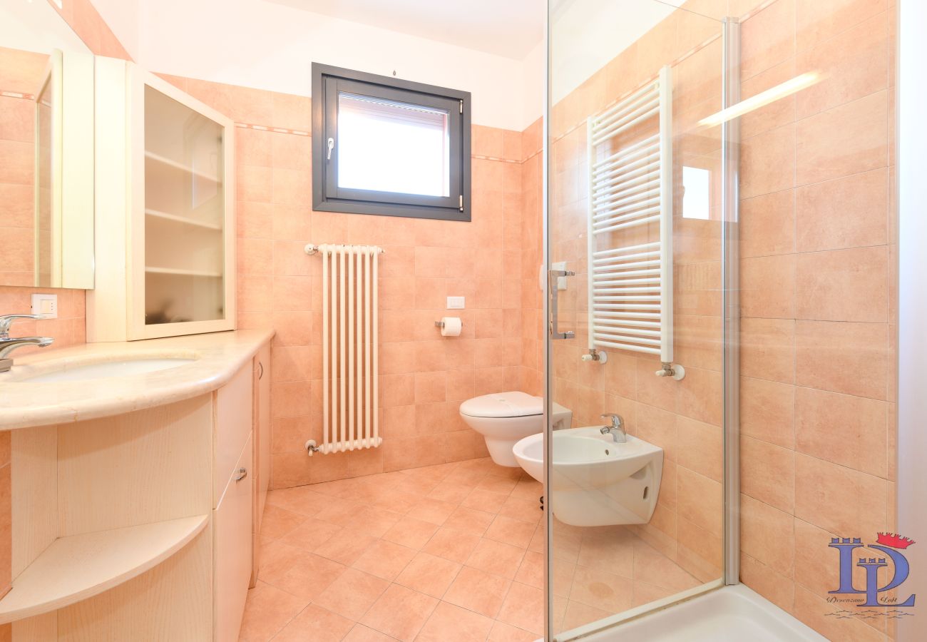 Appartamento a Desenzano del Garda - DesenzanoLoft : Co2  apartment in Residence 5 pools  017067-CNI-00918