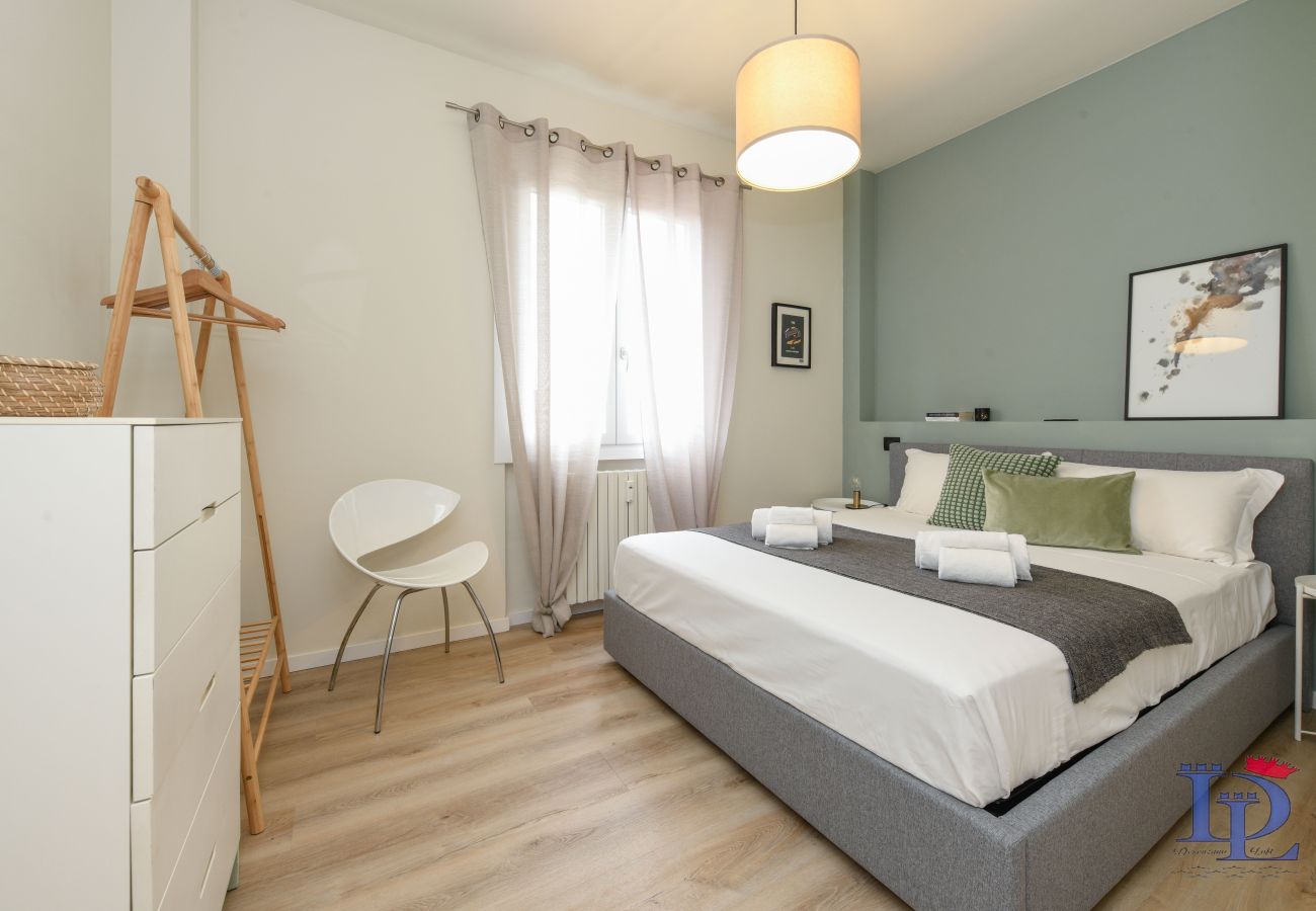 Appartamento a Desenzano del Garda - Desenzanoloft    Zen  CIN: IT017067B4NBLUAZW7