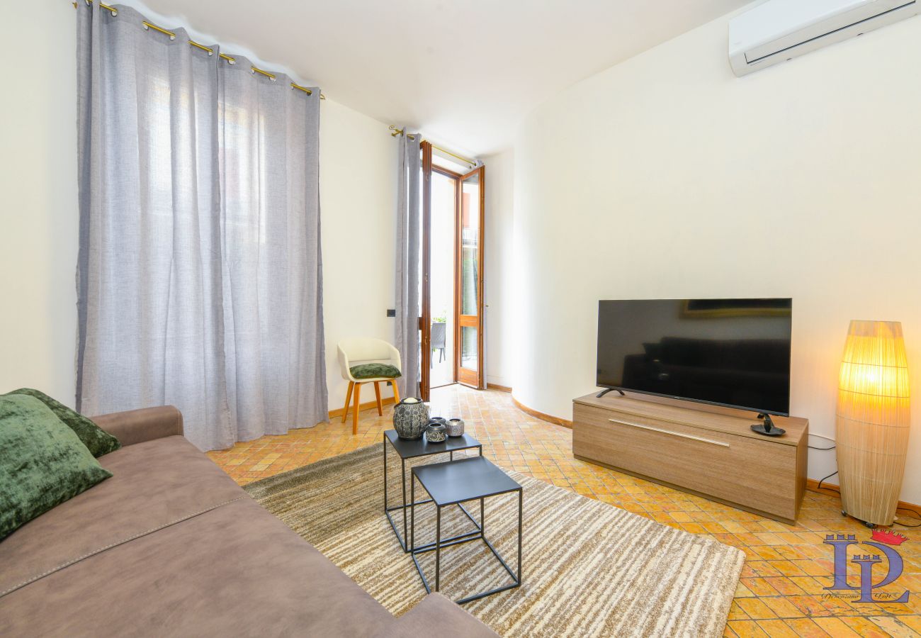 Ferienwohnung in Desenzano del Garda - Desenzanoloft: LET IT BE A DREAM VISTA LAGO CIN: IT017067B4YRNYBUXS