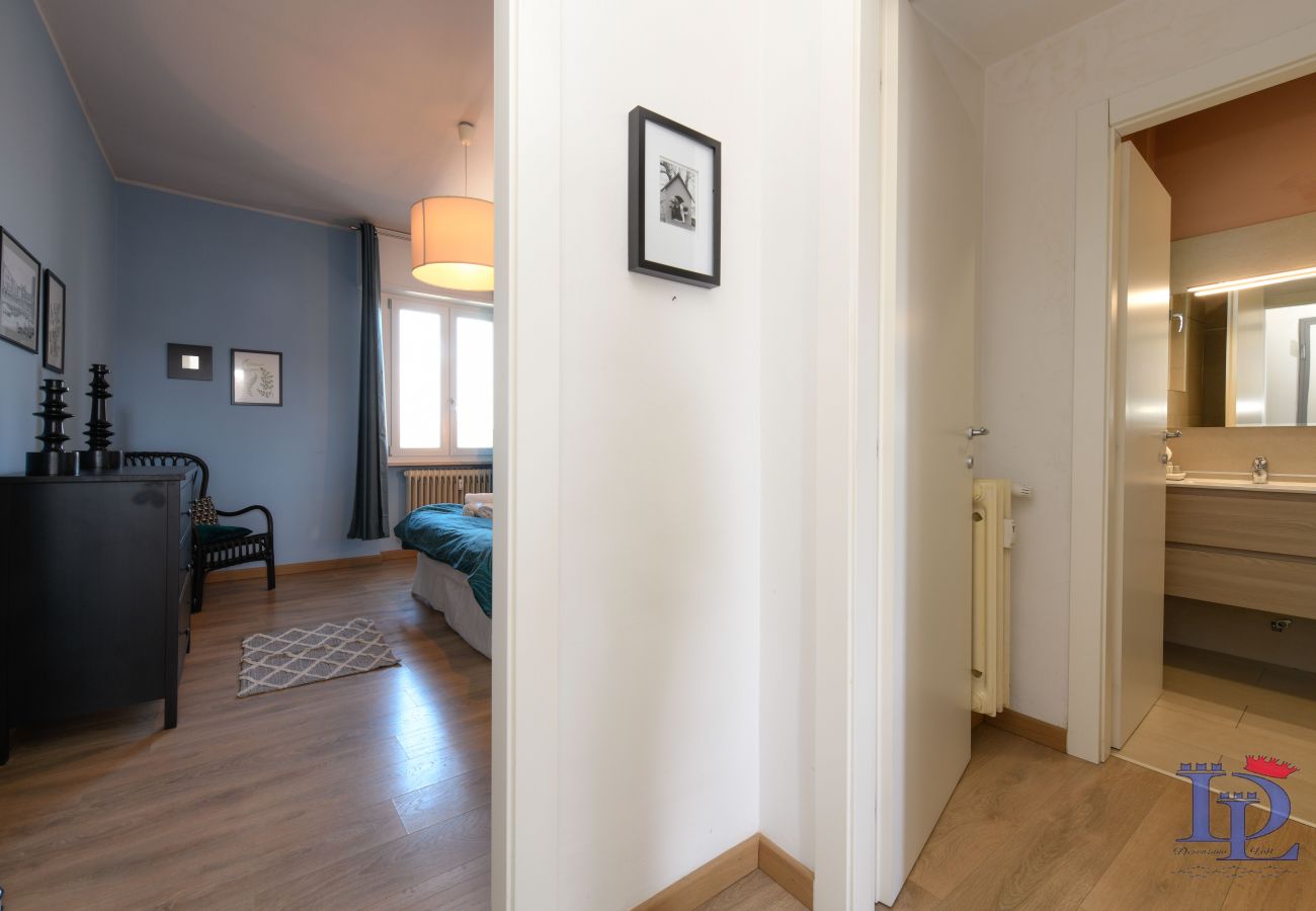 Ferienwohnung in Desenzano del Garda - Desenzanoloft: SMILE'S CIN IT017067C2AF8OHU5P