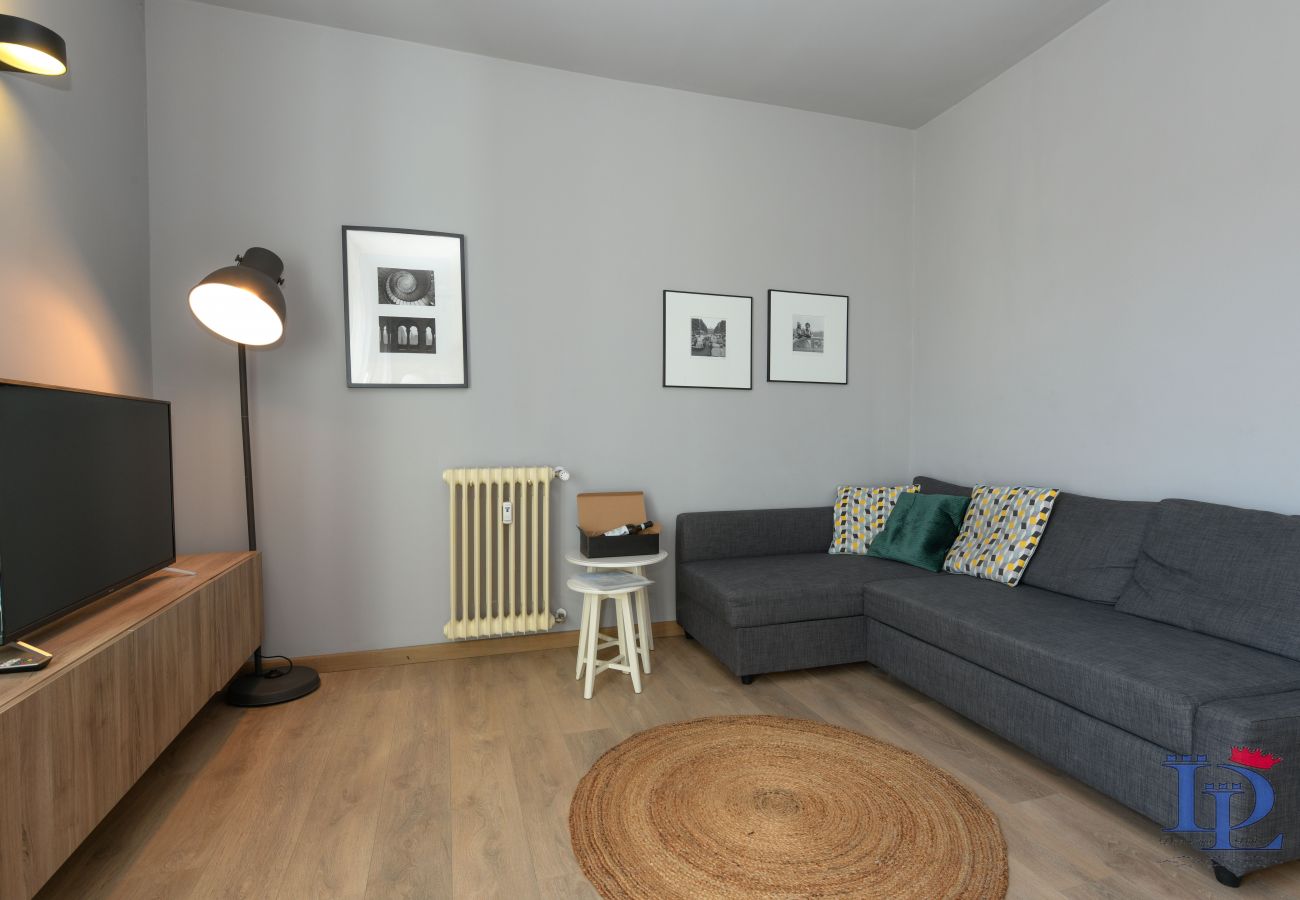 Ferienwohnung in Desenzano del Garda - Desenzanoloft: SMILE'S CIN IT017067C2AF8OHU5P