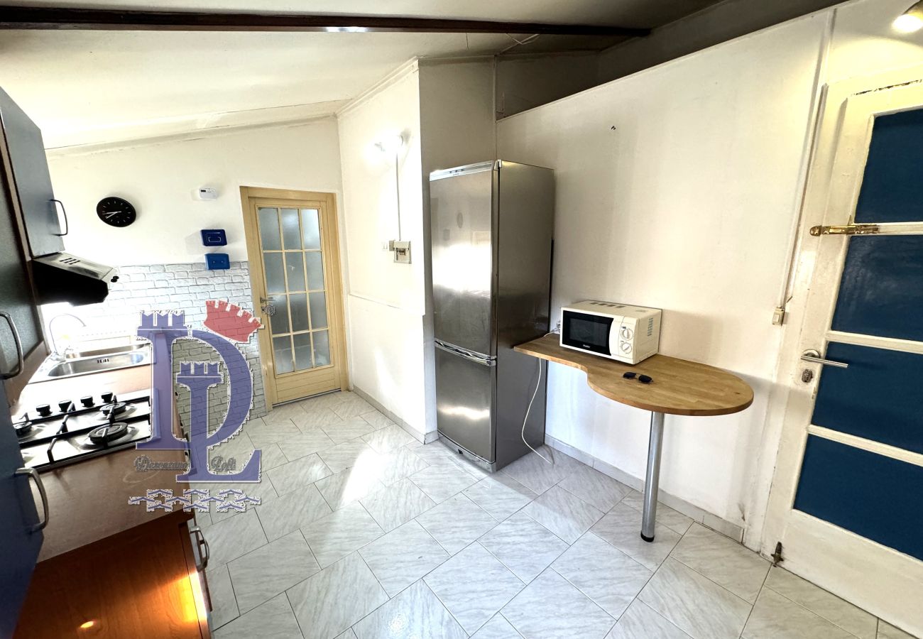 Ferienwohnung in Desenzano del Garda -  Desenzanoloft: BARDOLINO 3 * CIN IT017067C2ZE97OT5T