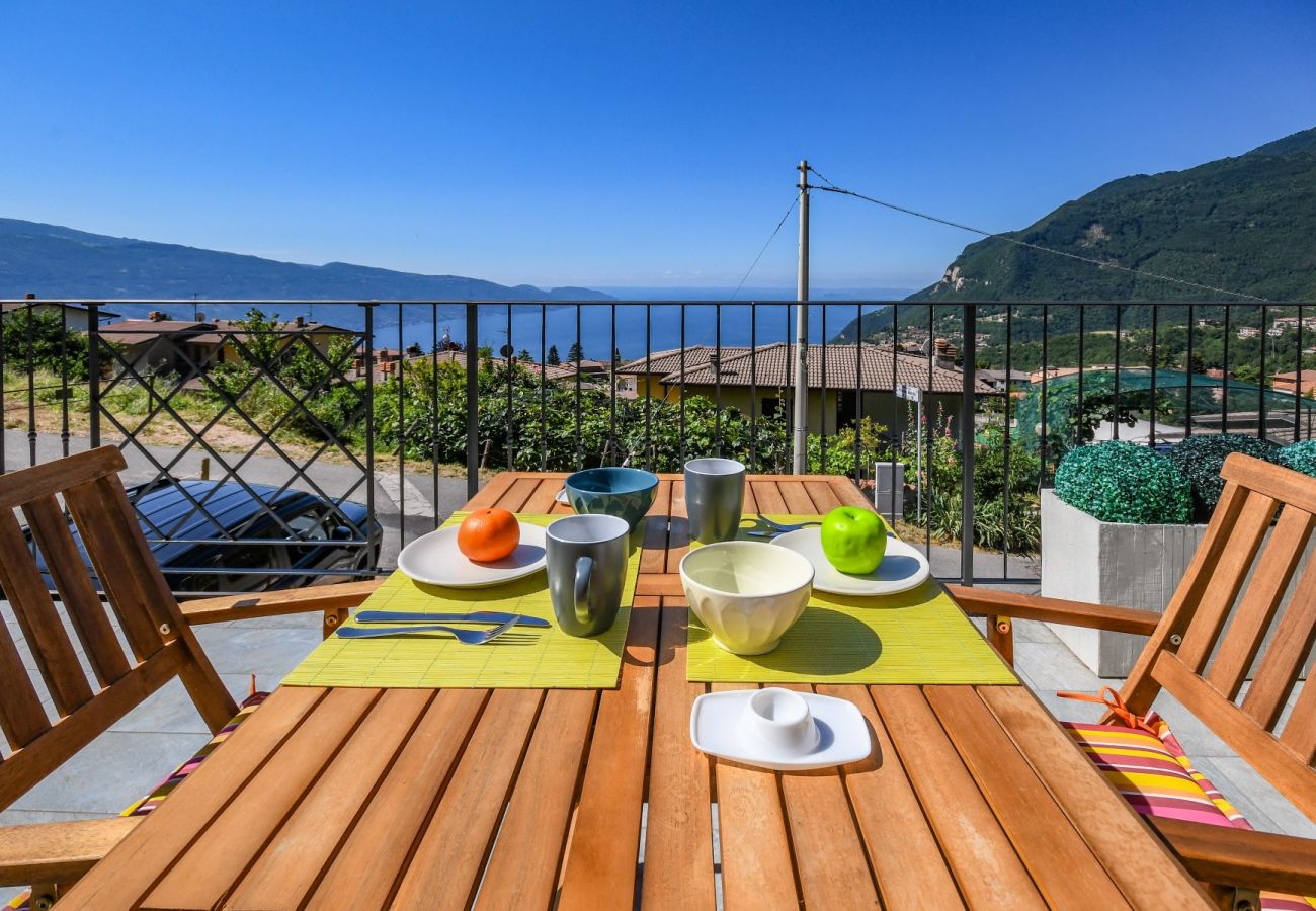 Ferienwohnung in Tignale - Barone: mit Traumhafte Seeblick