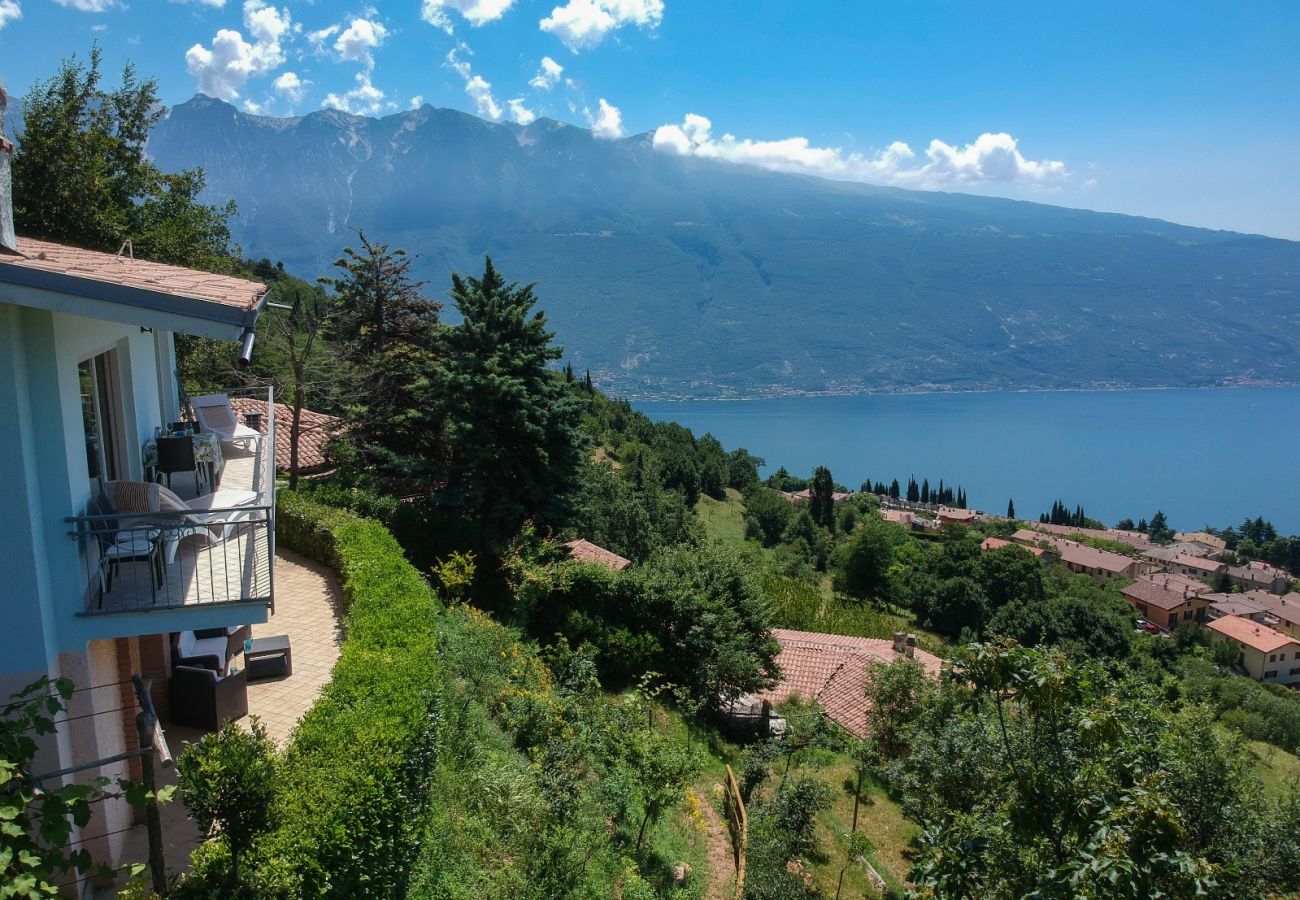 Chalet in Tignale - Da Guido mit traumhaften Seeblick