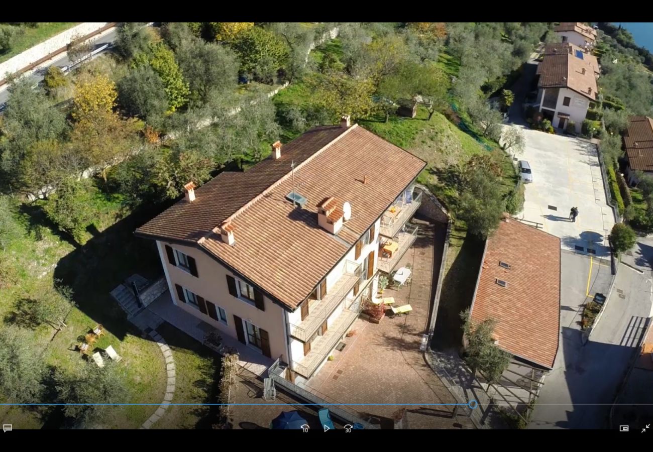 Ferienwohnung in Tignale - Infinity: geräumige Wohnung mit Seeblick