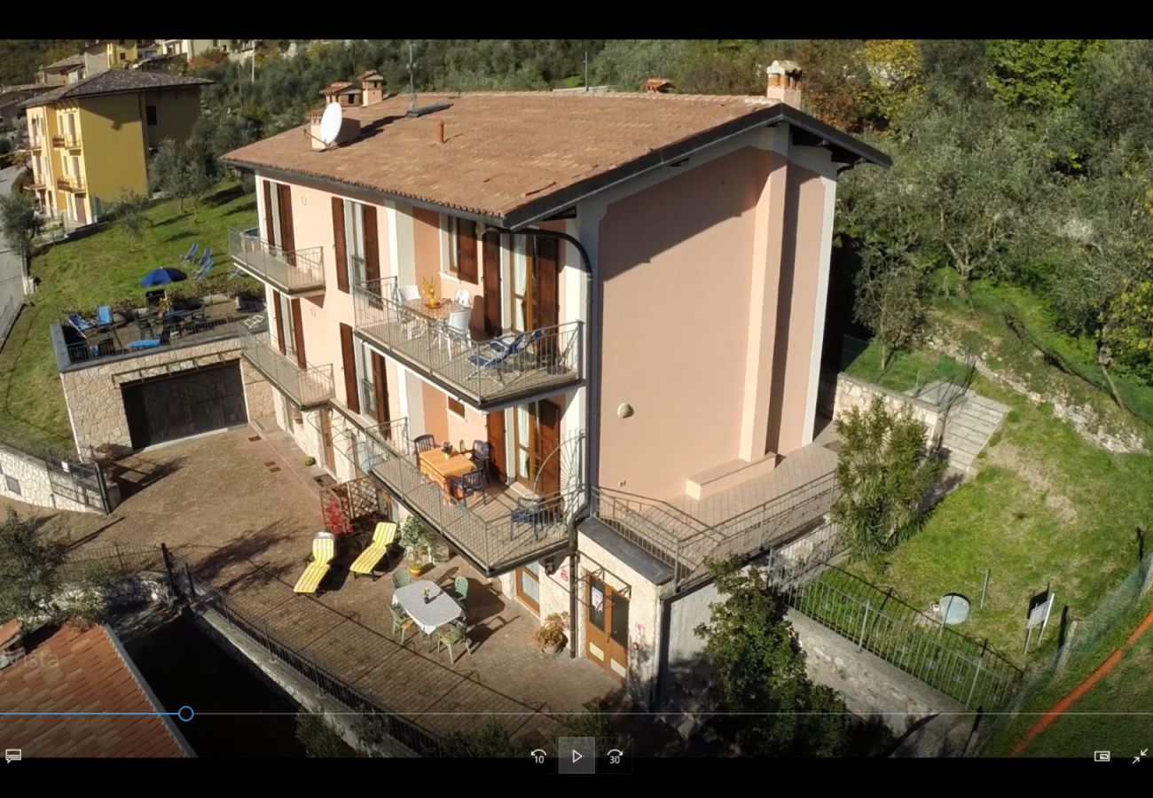 Ferienwohnung in Tignale - Infinity: geräumige Wohnung mit Seeblick