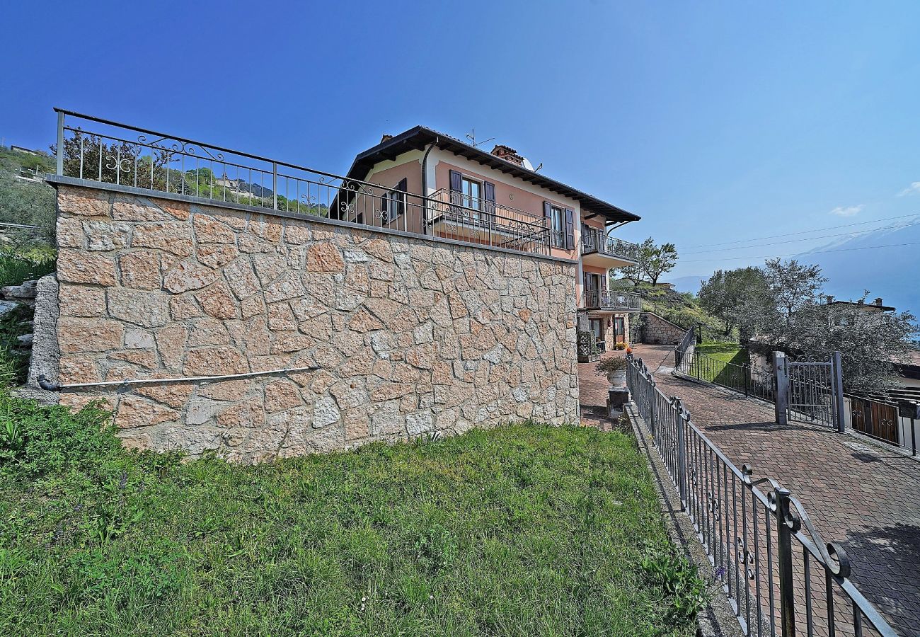 Ferienwohnung in Tignale - Infinity: geräumige Wohnung mit Seeblick