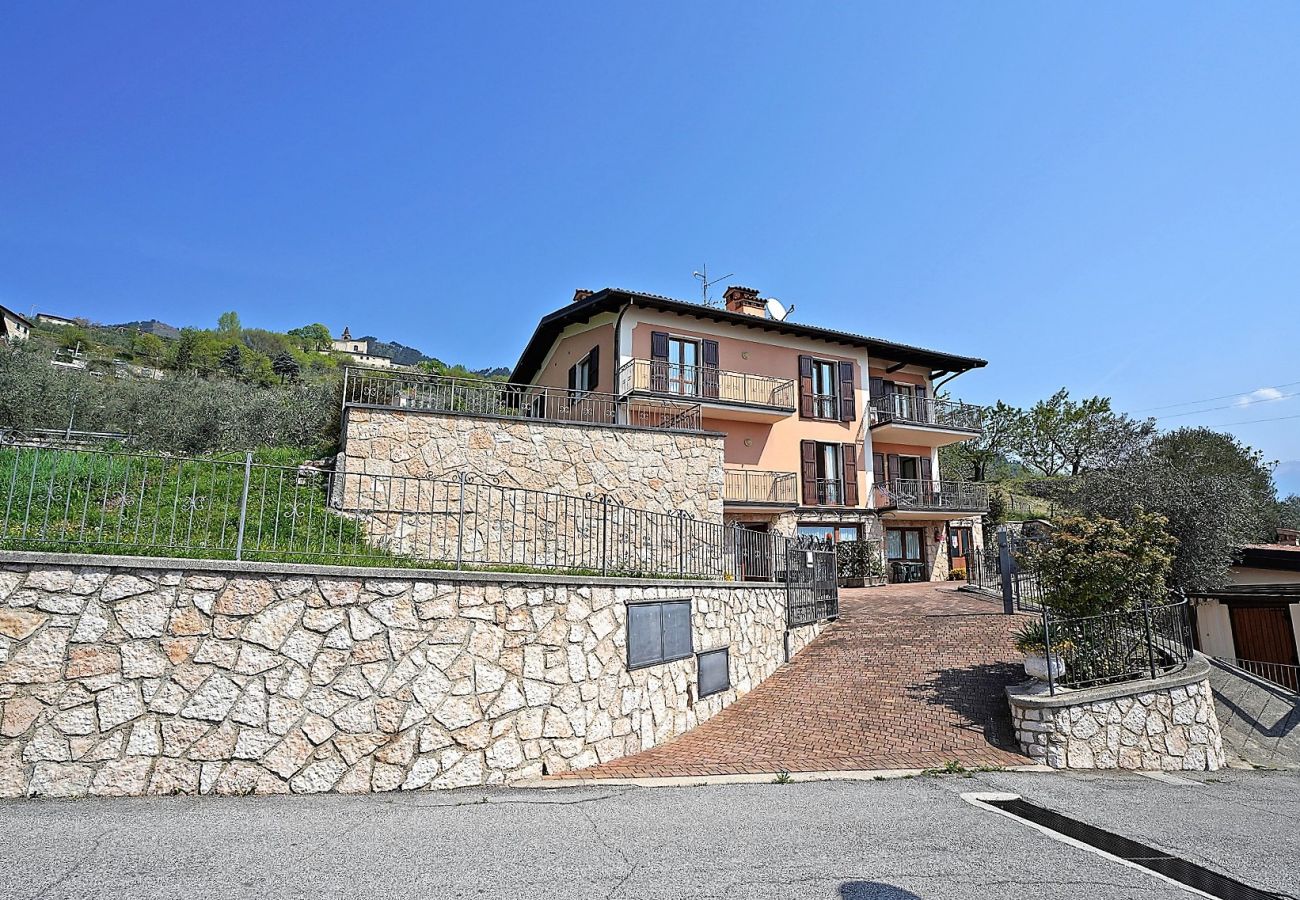 Ferienwohnung in Tignale - Infinity: geräumige Wohnung mit Seeblick