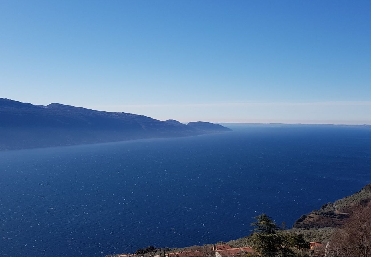 Ferienwohnung in Tignale - Infinity: geräumige Wohnung mit Seeblick