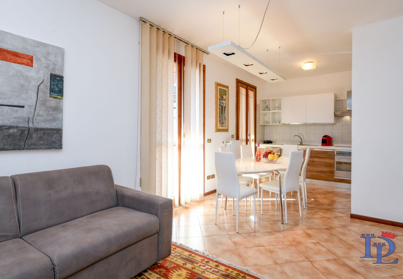 Desenzanoloft, Ferienhaus, Wohnung, Desenzano, Gardasee, Sirmione, kurze Mieten