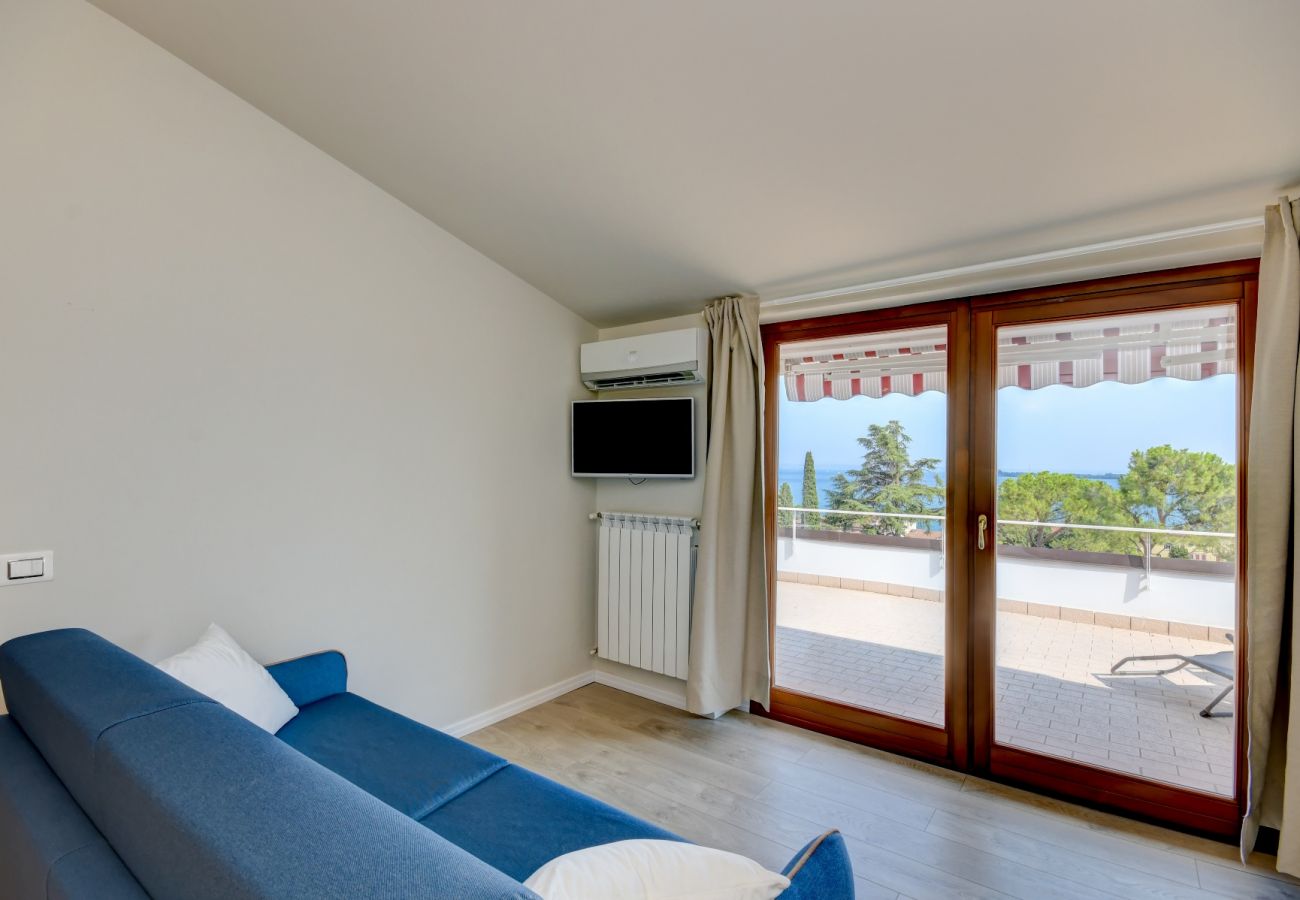 Ferienwohnung in Gardone Riviera - Cupido: mit grossem Balkon mit Seeblick in Gardone Riviera