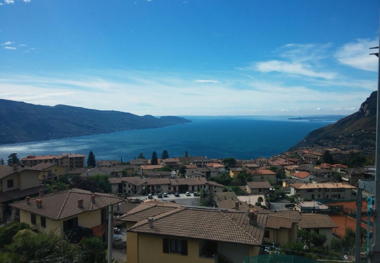 Ferienwohnung in Tignale - Principe, mit grossem Balkon und Seeblick