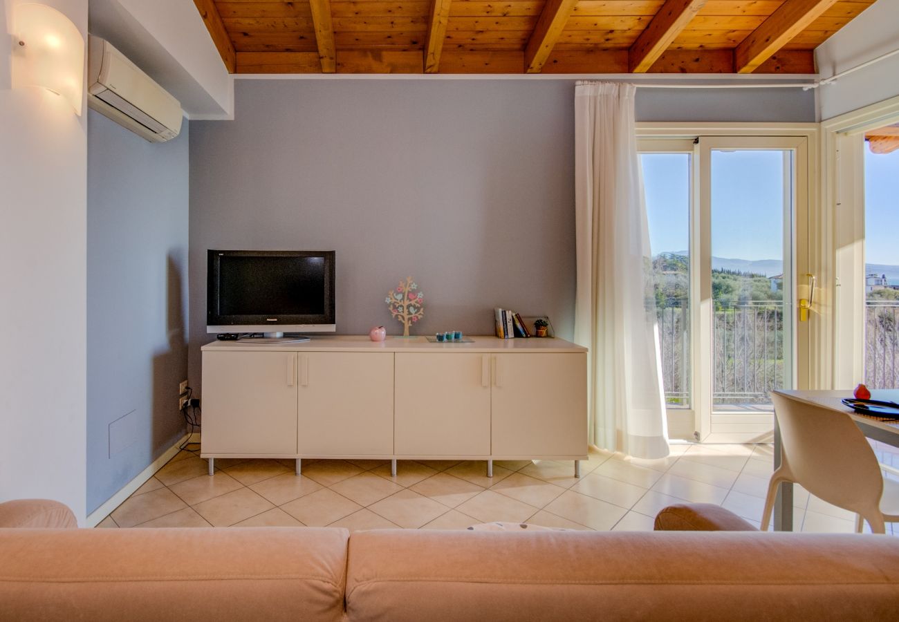 Ferienwohnung in Manerba del Garda - Fedra: mit Balkon mit Seeblick nah am See