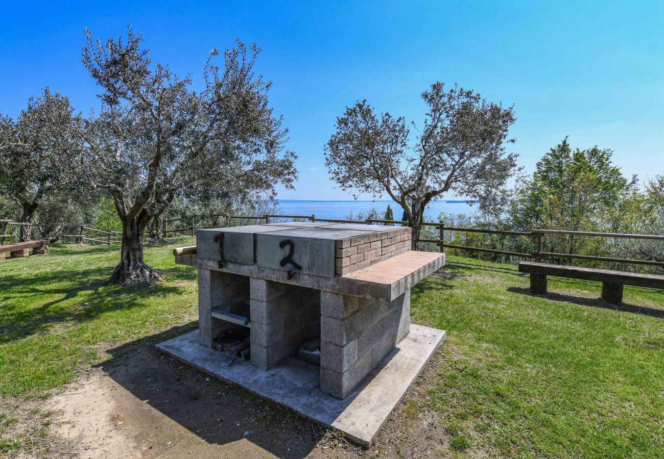 Ferienwohnung in Manerba del Garda - Fedra: mit Balkon mit Seeblick nah am See