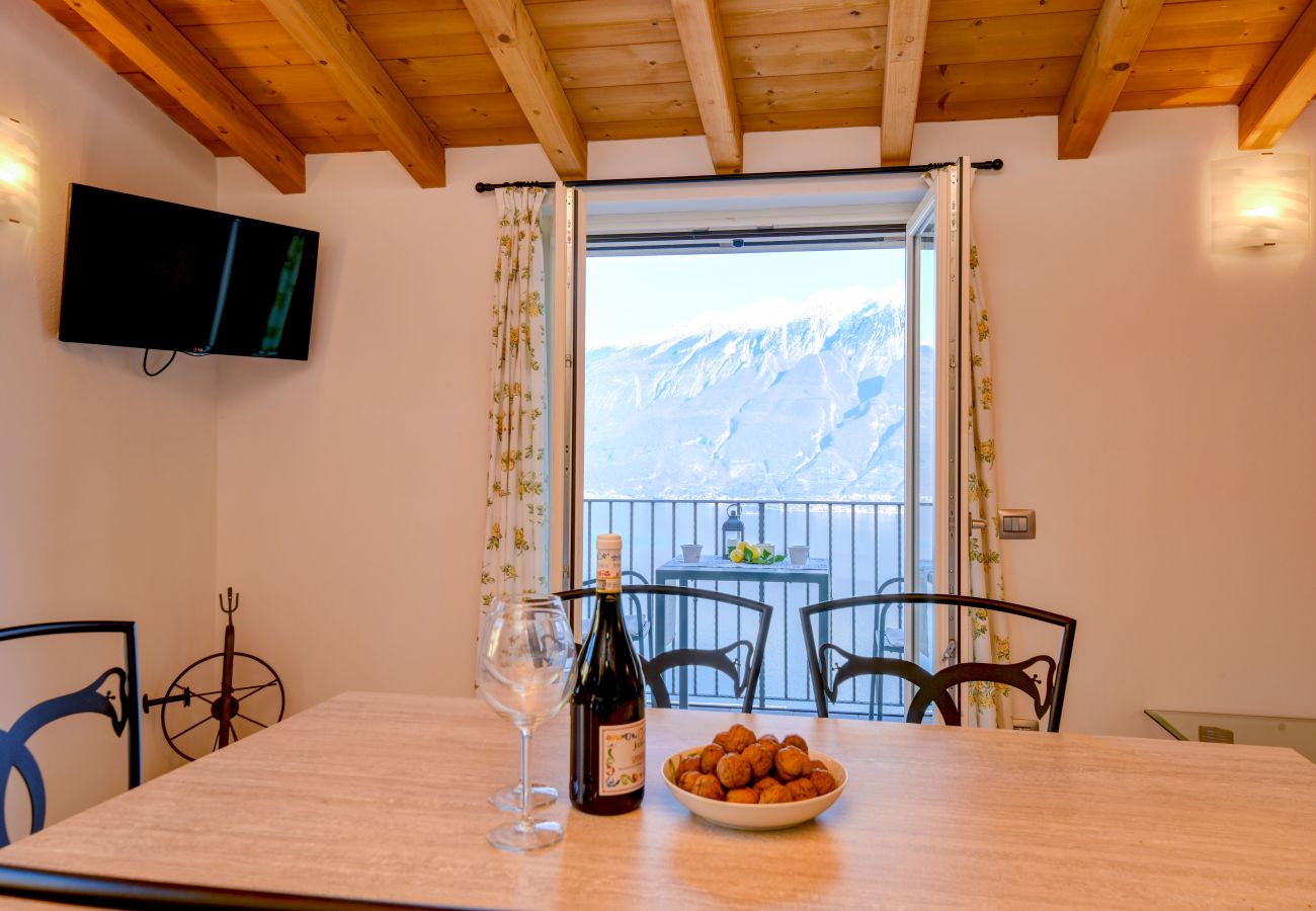 Ferienwohnung in Tignale - Albicocca: Seeblick, Natur und Relax