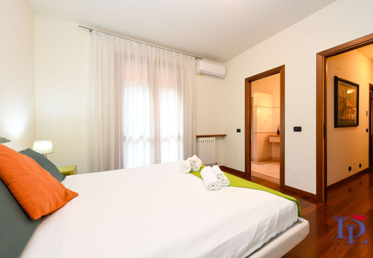 Ferienwohnung in Desenzano del Garda - DesenzanoLoft: GardaStar CIN IT017067C2S7OOVDHW