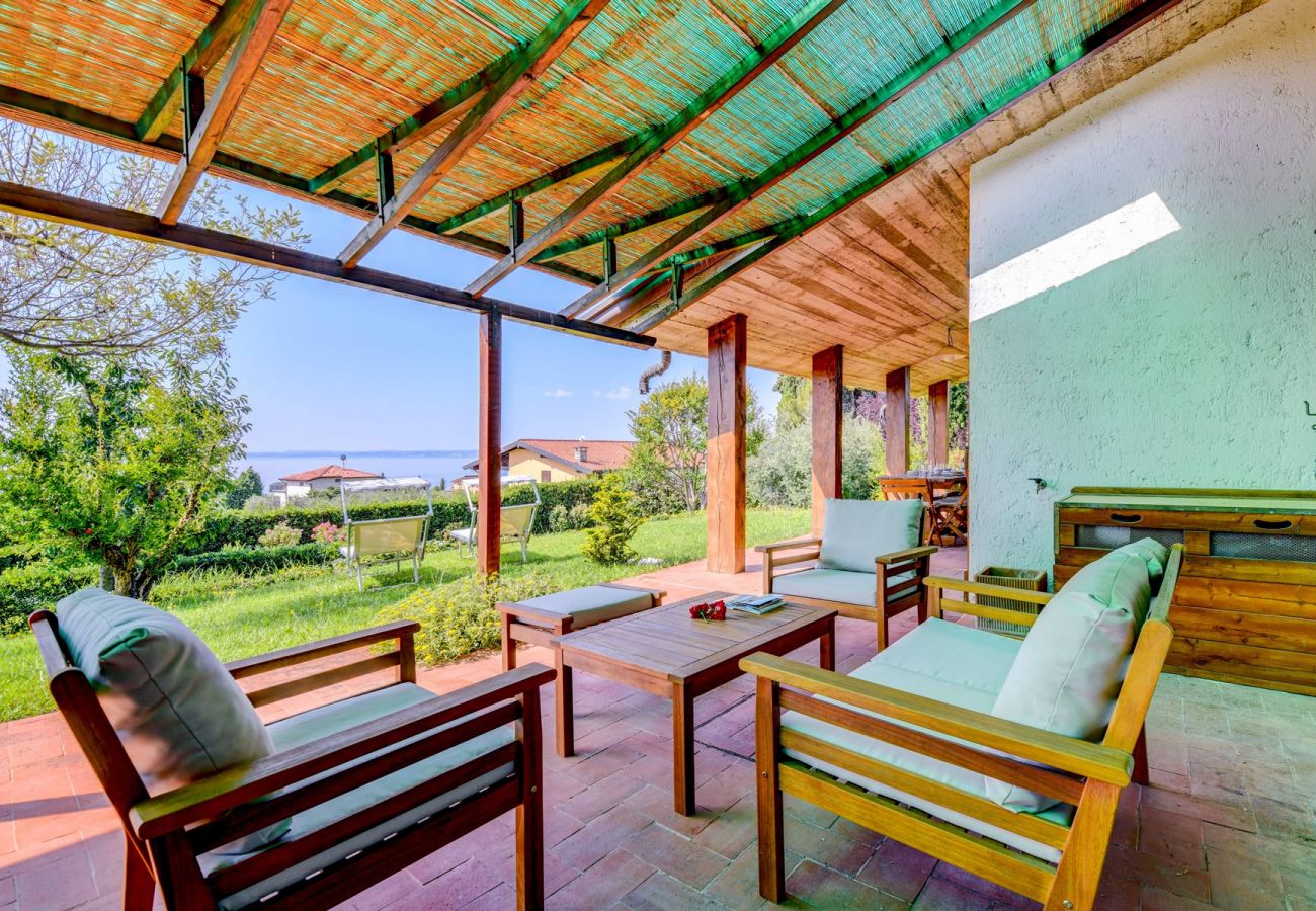 Villa in Manerba del Garda - Vilal Silva, mit traumhaften Seeblick