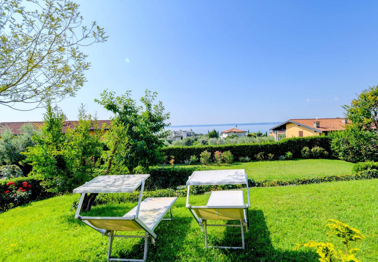 Villa in Manerba del Garda - Vilal Silva, mit traumhaften Seeblick