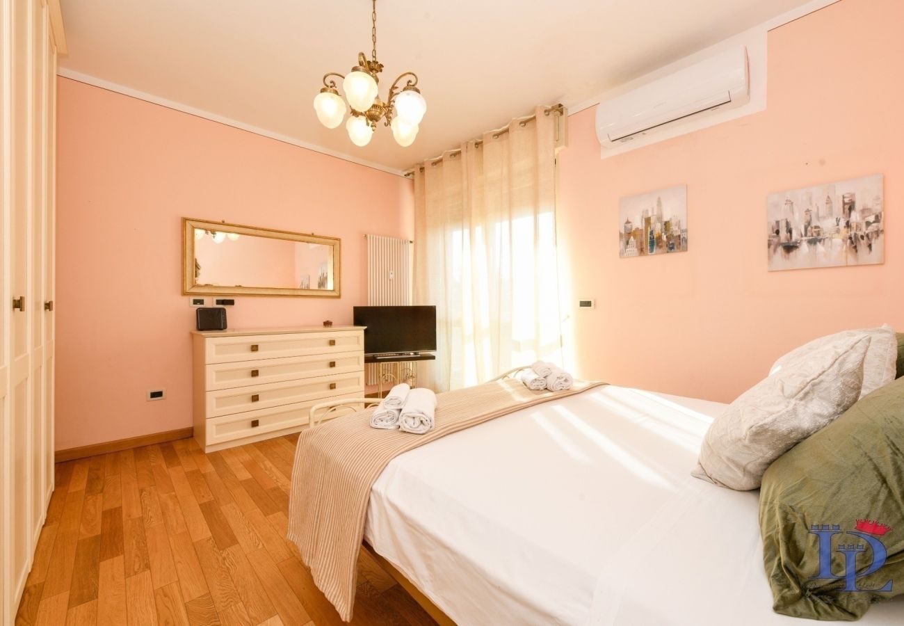 Ferienwohnung in Desenzano del Garda -  DesenzanoLoft Ciao Lago