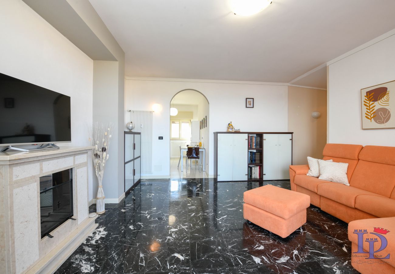 Ferienwohnung in Desenzano del Garda -  DesenzanoLoft Ciao Lago