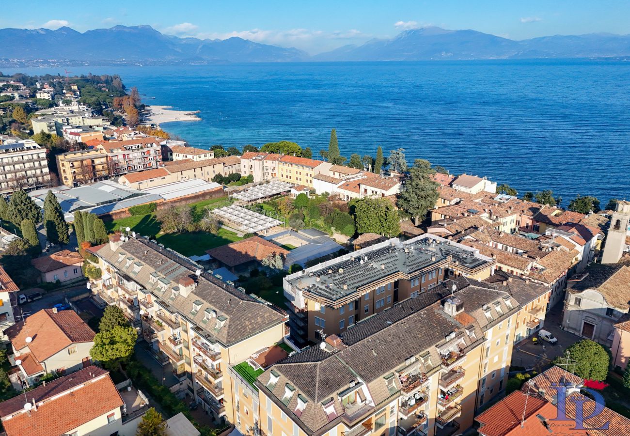 Ferienwohnung in Desenzano del Garda -  DesenzanoLoft Ciao Lago