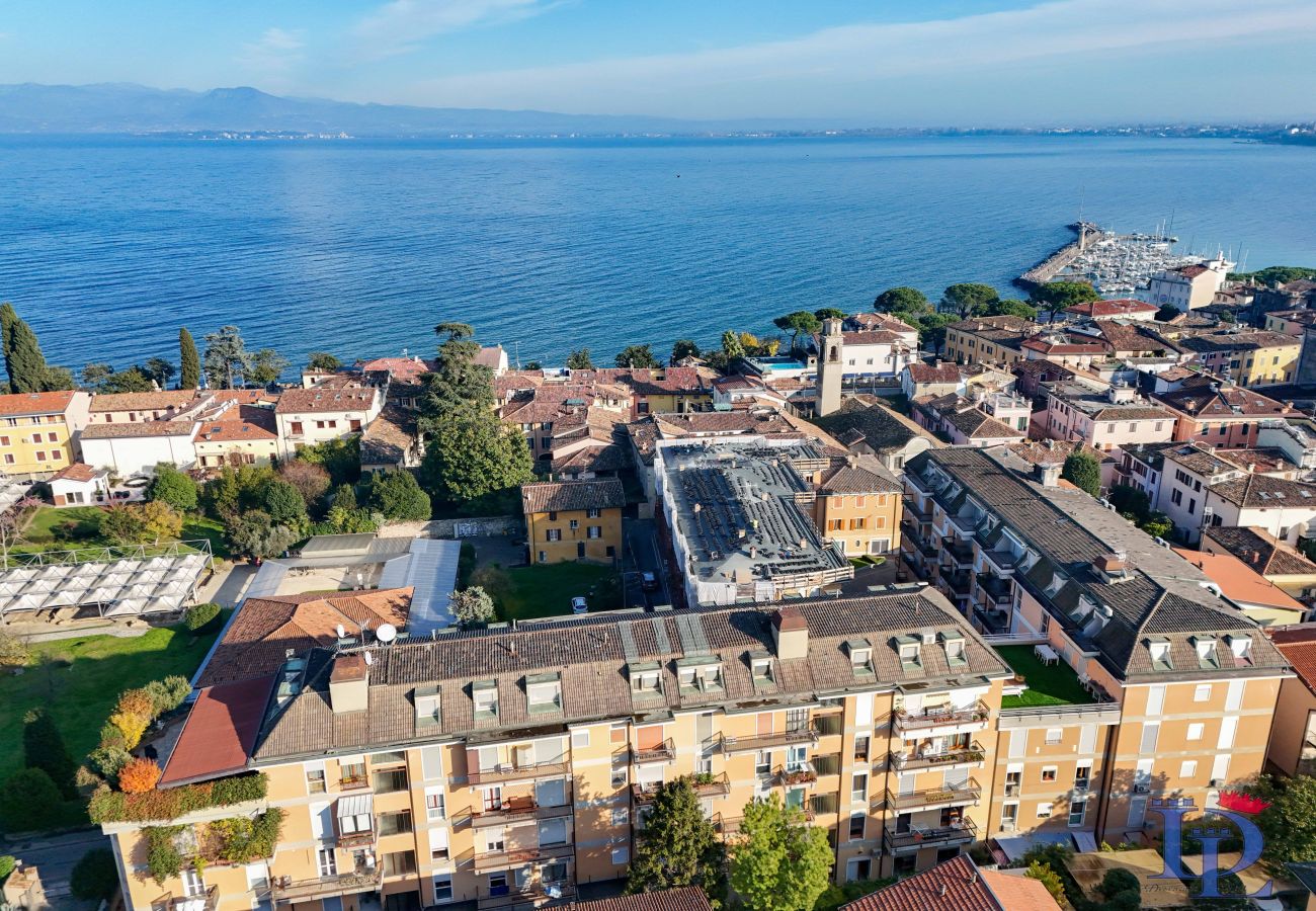 Ferienwohnung in Desenzano del Garda -  DesenzanoLoft Ciao Lago