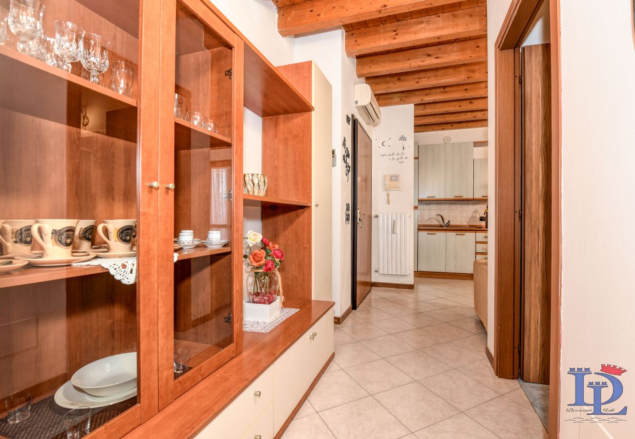 Ferienwohnung in Desenzano del Garda - DesenzanoLoft: Eridania  CIN:IT017092C2NJLV5GCY