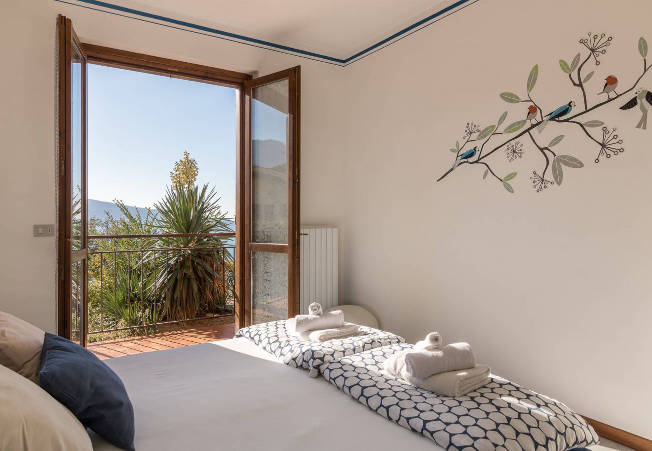 Ferienwohnung in Tignale - Appartamento Panorama Mit Balkon mit Seeblick