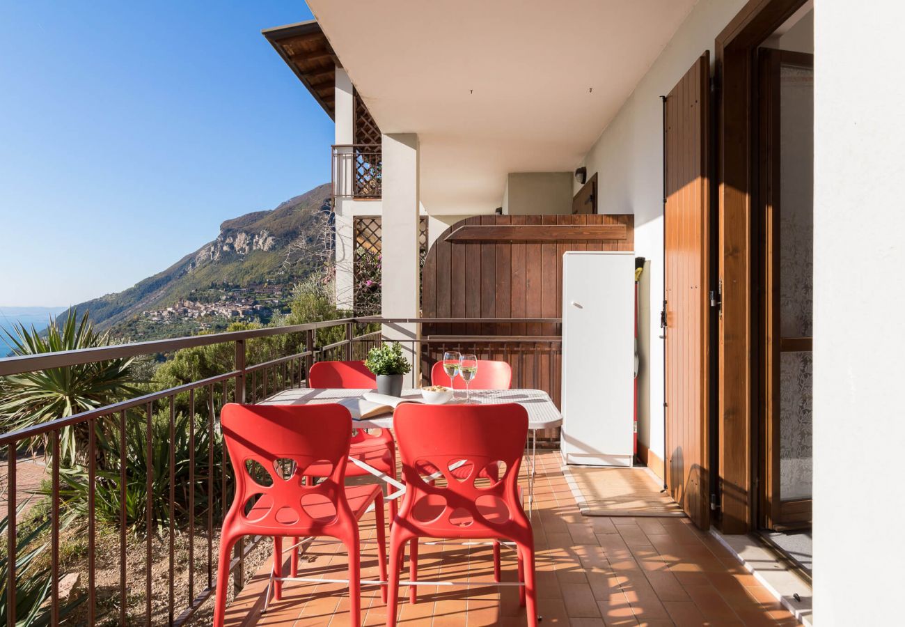 Ferienwohnung in Tignale - Appartamento Panorama Mit Balkon mit Seeblick