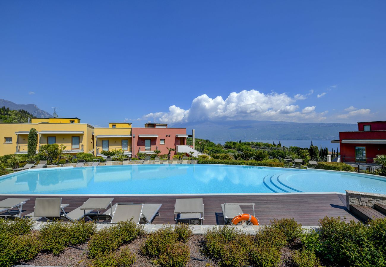 Ferienwohnung in Toscolano-Maderno - Dolce Vita: mit Pool und am Golfplatz