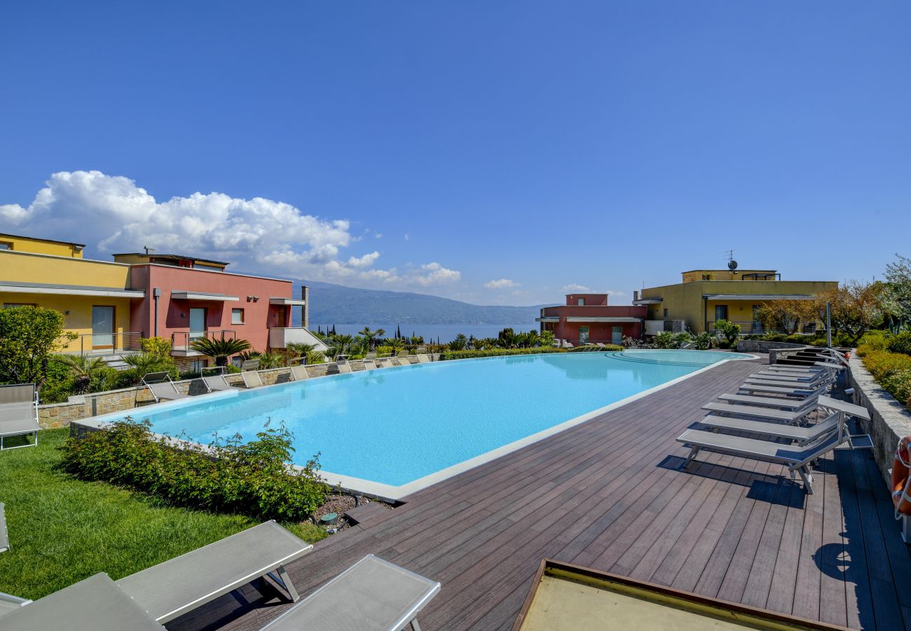 Ferienwohnung in Toscolano-Maderno - Dolce Vita: mit Pool und am Golfplatz