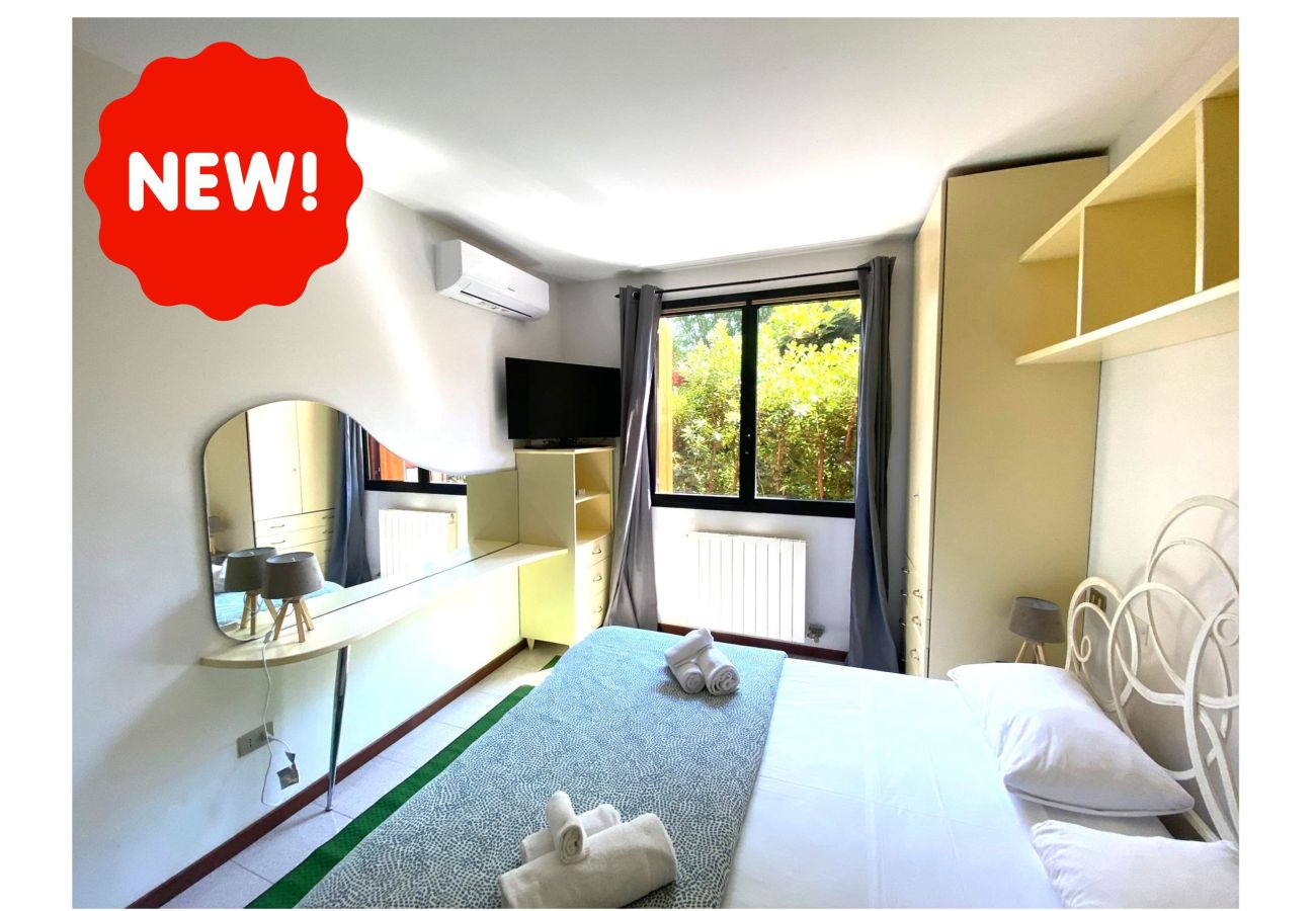 Ferienwohnung in Desenzano del Garda - Desenzanoloft : Dolce Vita  CIN IT017067C2IF36BTAR