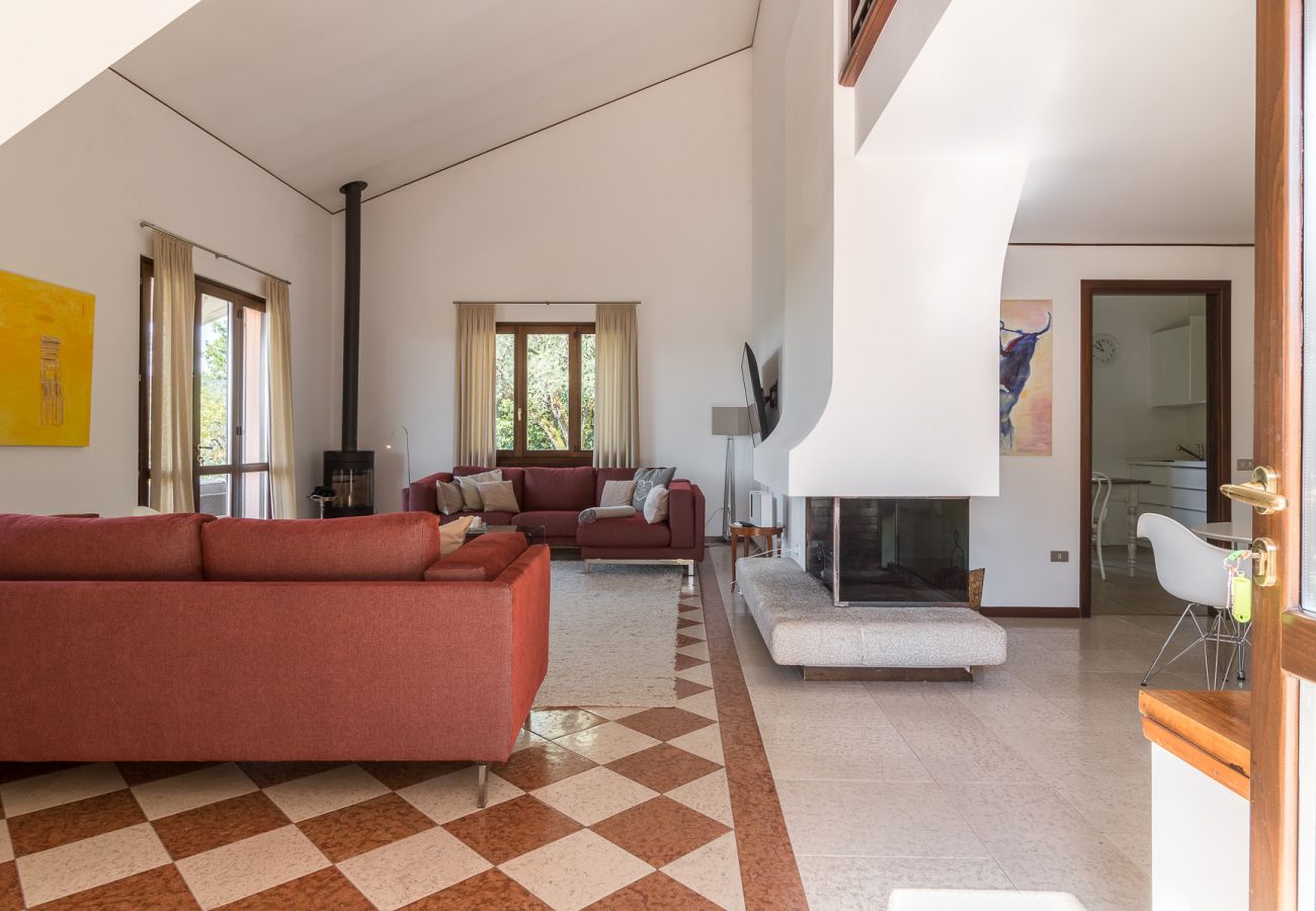 Villa in Salò - Villa Cuore mit Seeblick und private Pool