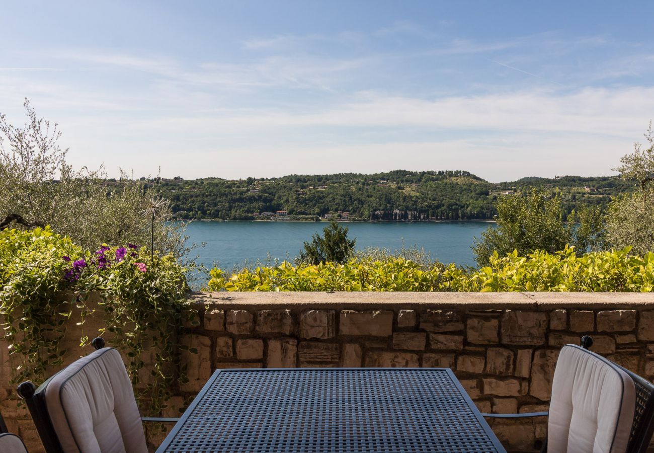 Villa in Salò - Villa Cuore mit Seeblick und private Pool